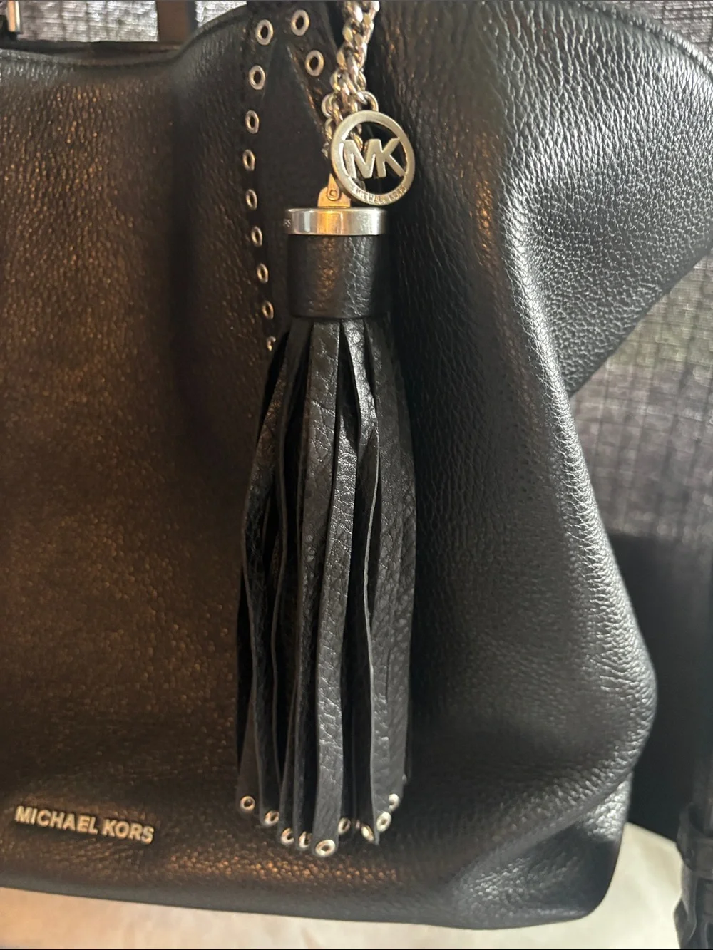 Michael Kors large rare Brooklyn Black Leather Tote with Tassel and Stud Accents - Picture 4 of 17